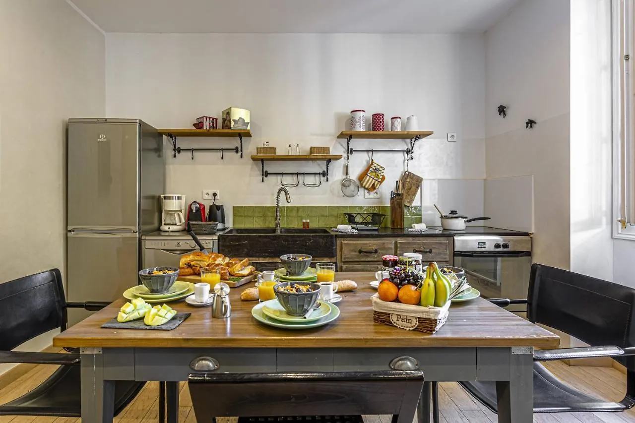 Gambetta - Charming 2 Bedroom - Near Promenade 니스