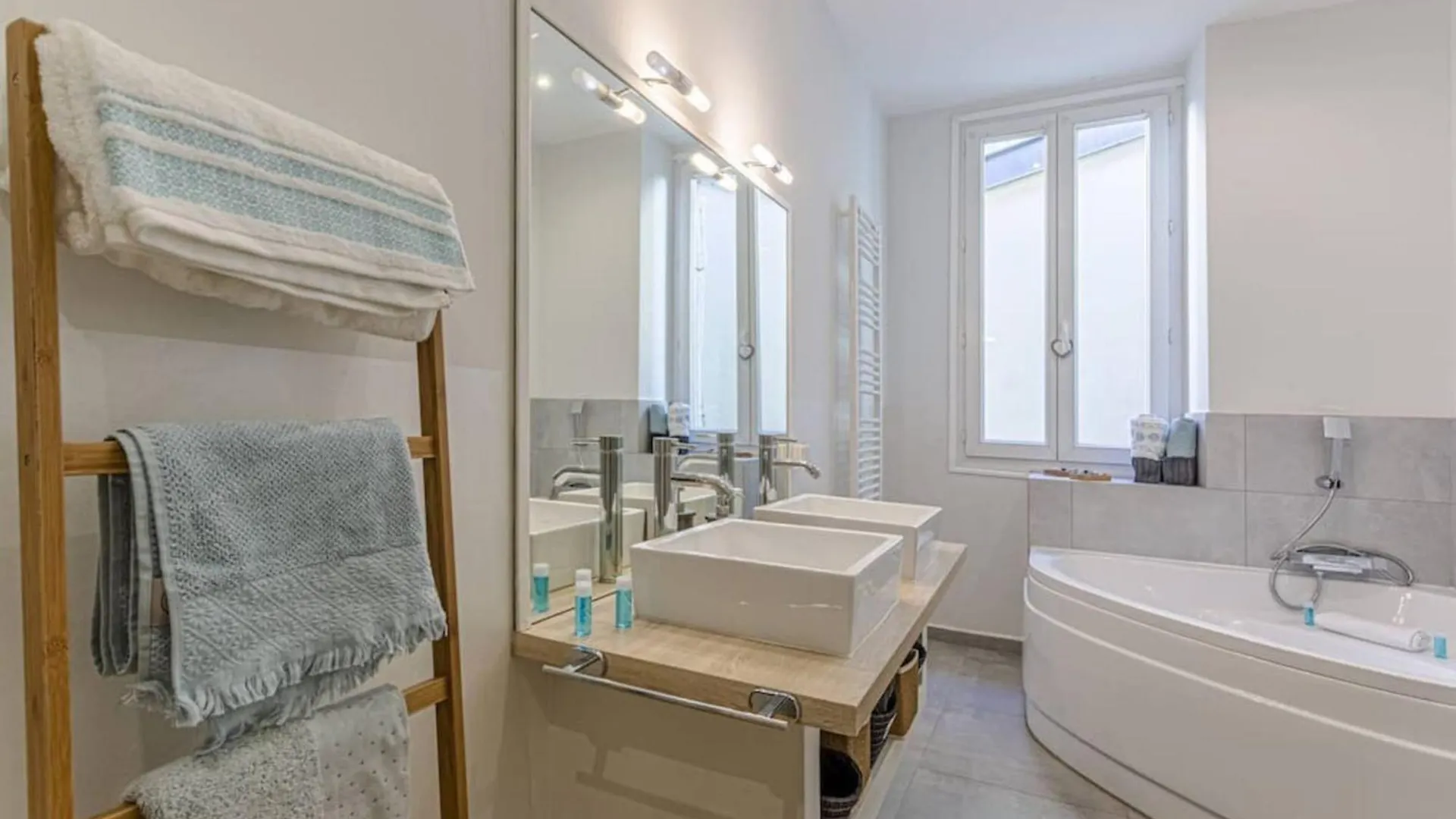 Gambetta - Charming 2 Bedroom - Near Promenade France