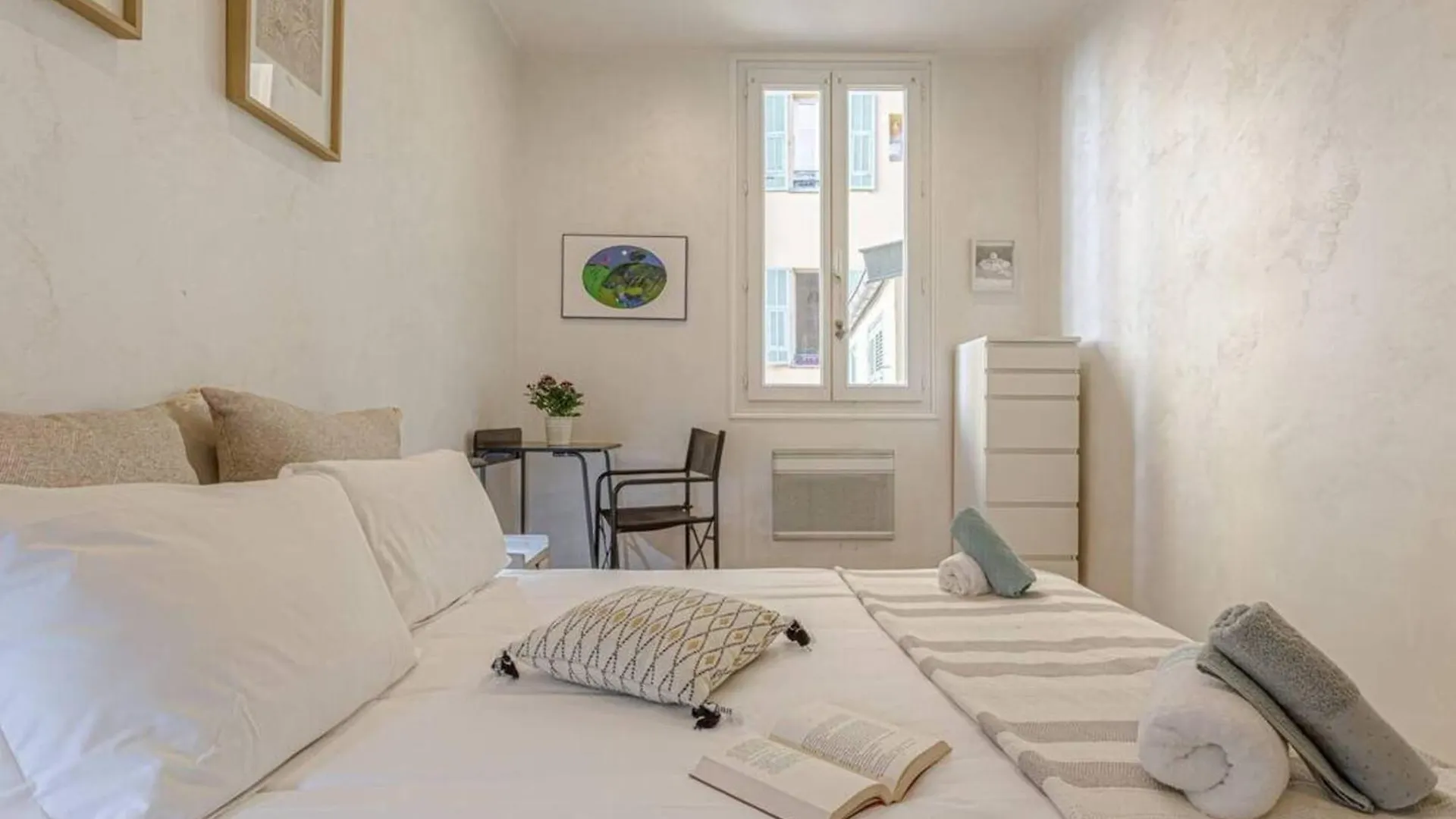 Gambetta - Charming 2 Bedroom - Near Promenade Apartment